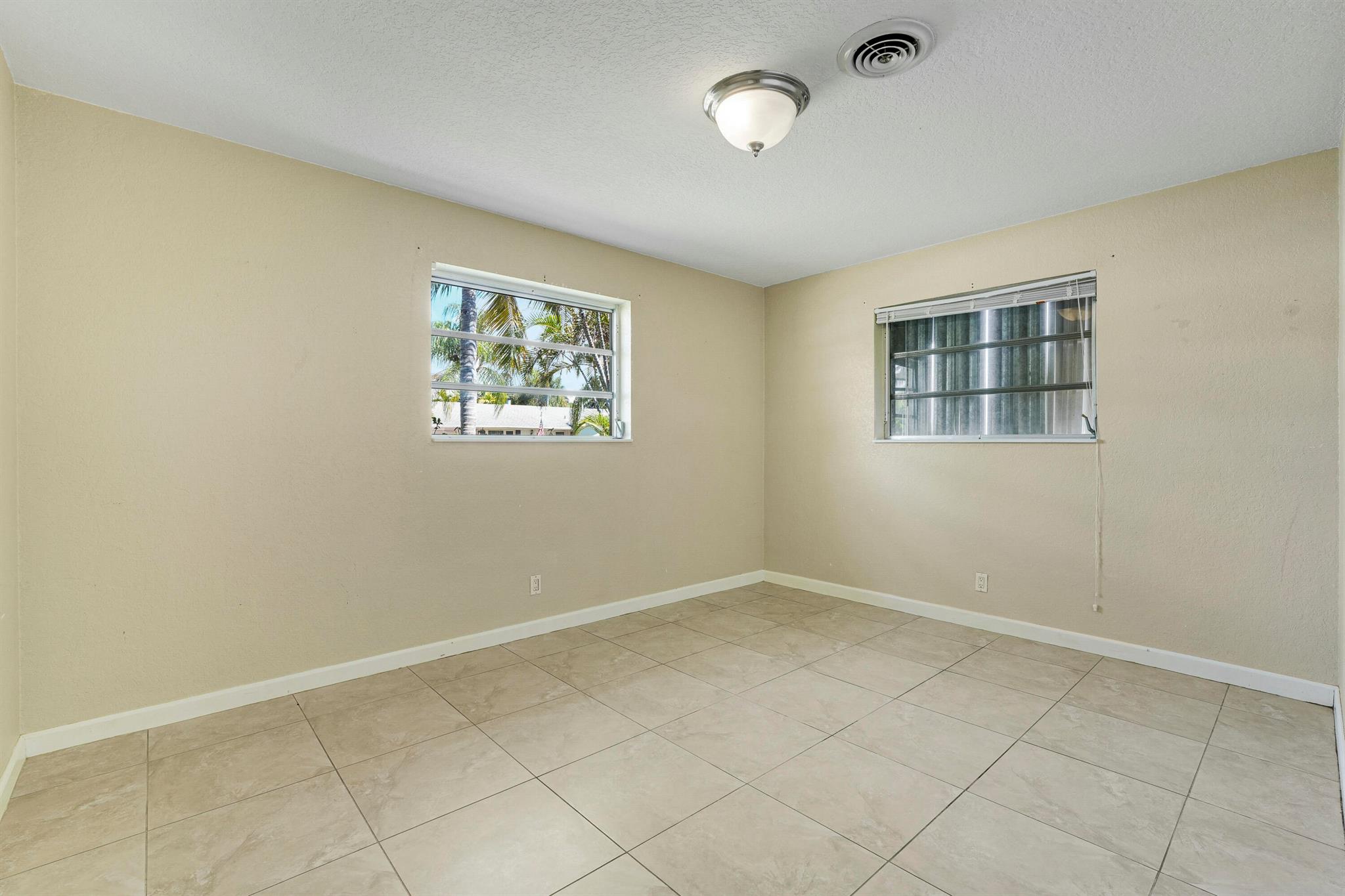 RIDGEWOOD HOMES - Residential