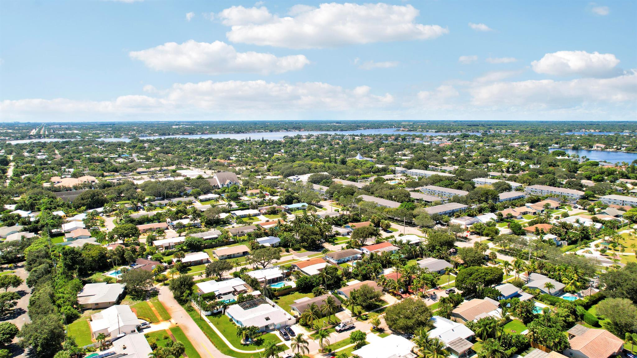 RIDGEWOOD HOMES - Residential
