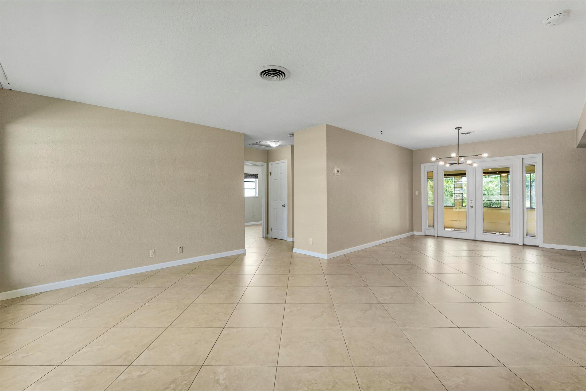 RIDGEWOOD HOMES - Residential