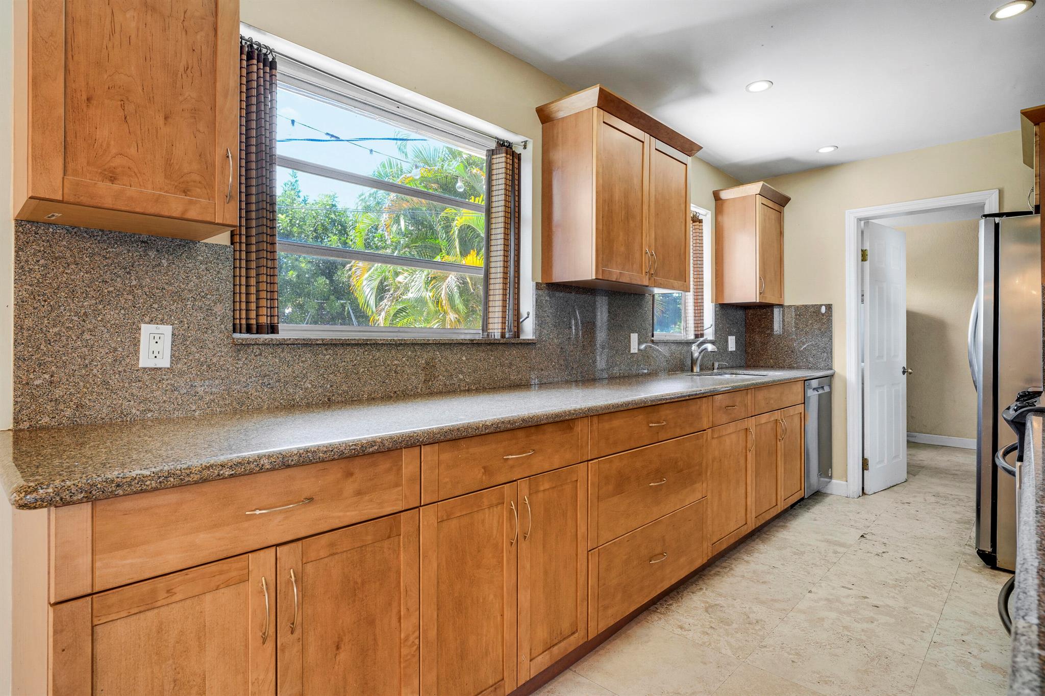 RIDGEWOOD HOMES - Residential