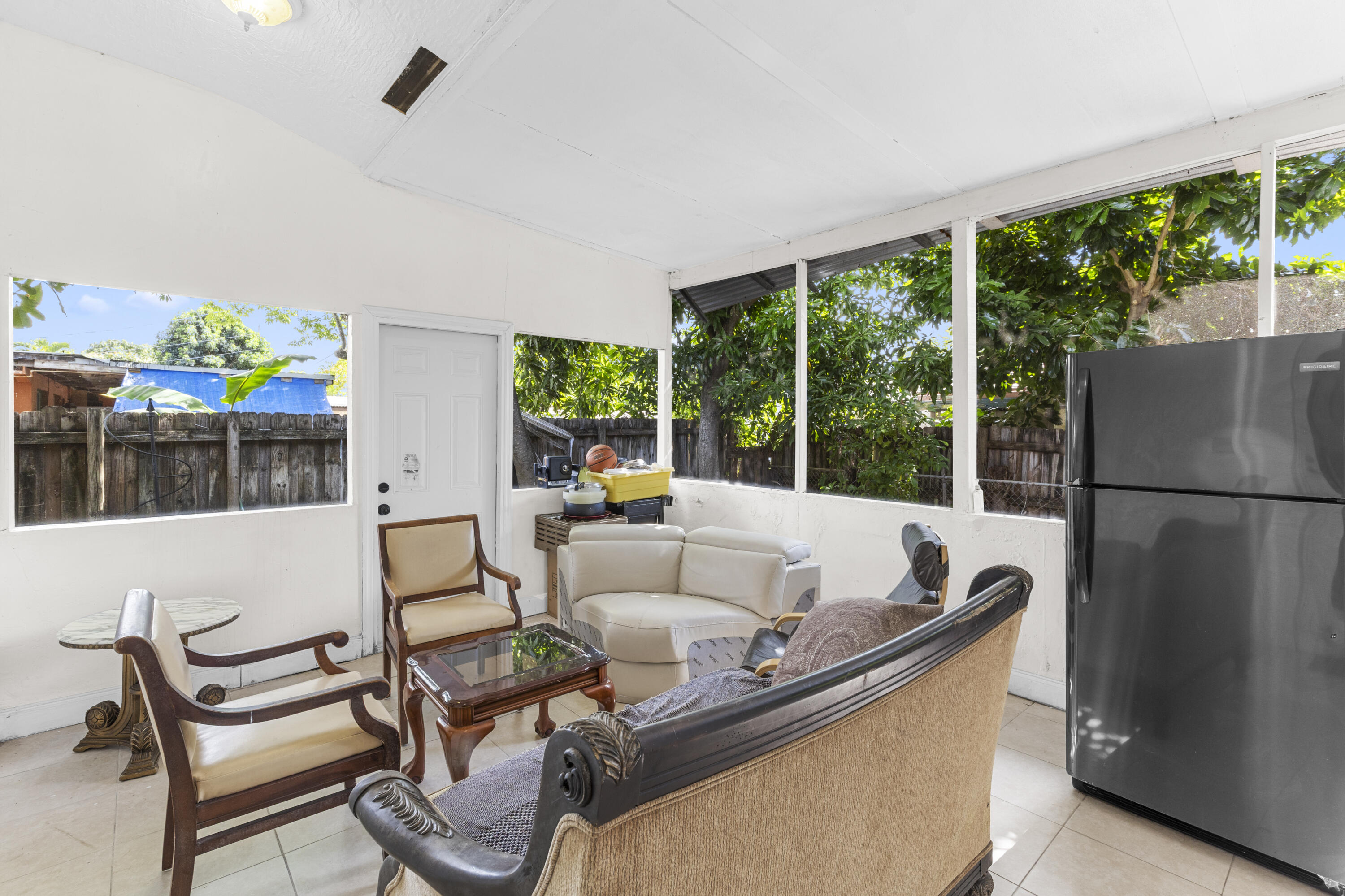 BOULEVARD HEIGHTS SEC 1 - Residential