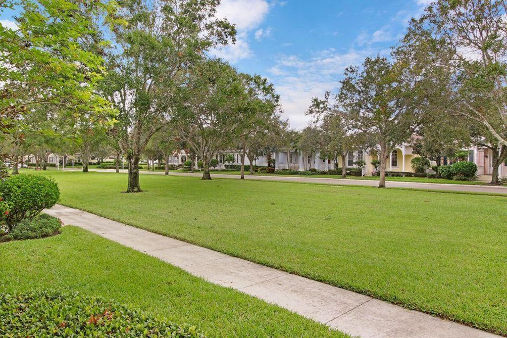 Photo of 129 Poinciana Drive, Jupiter, FL 33458 (MLS # R10971657)