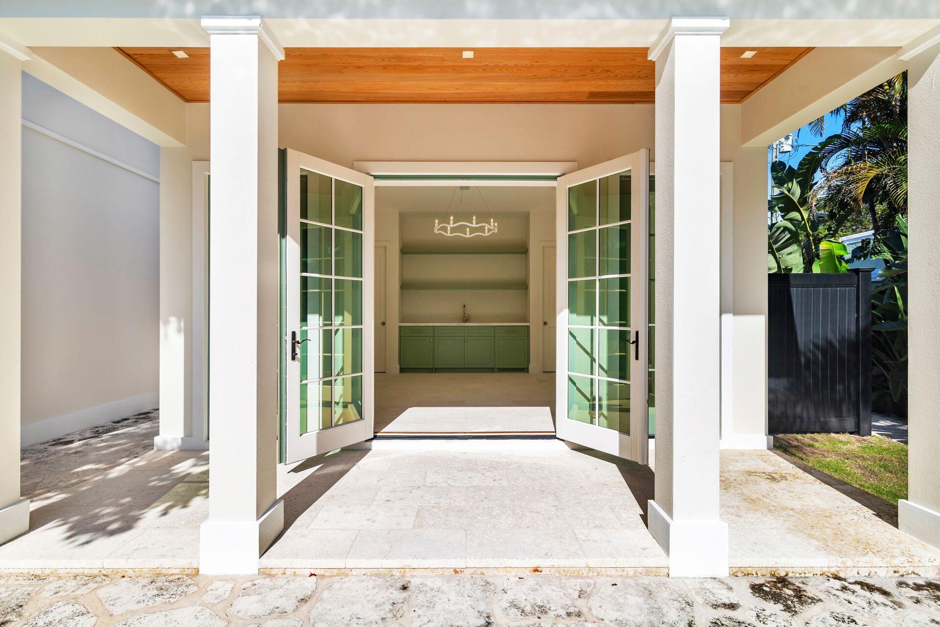 MIRAMAR SHORES IN - Residential