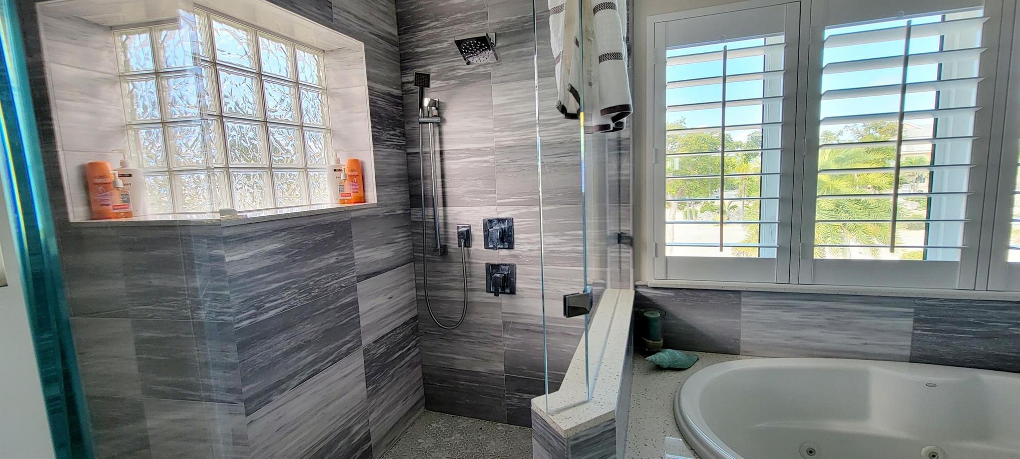 Stirrup Key - Residential