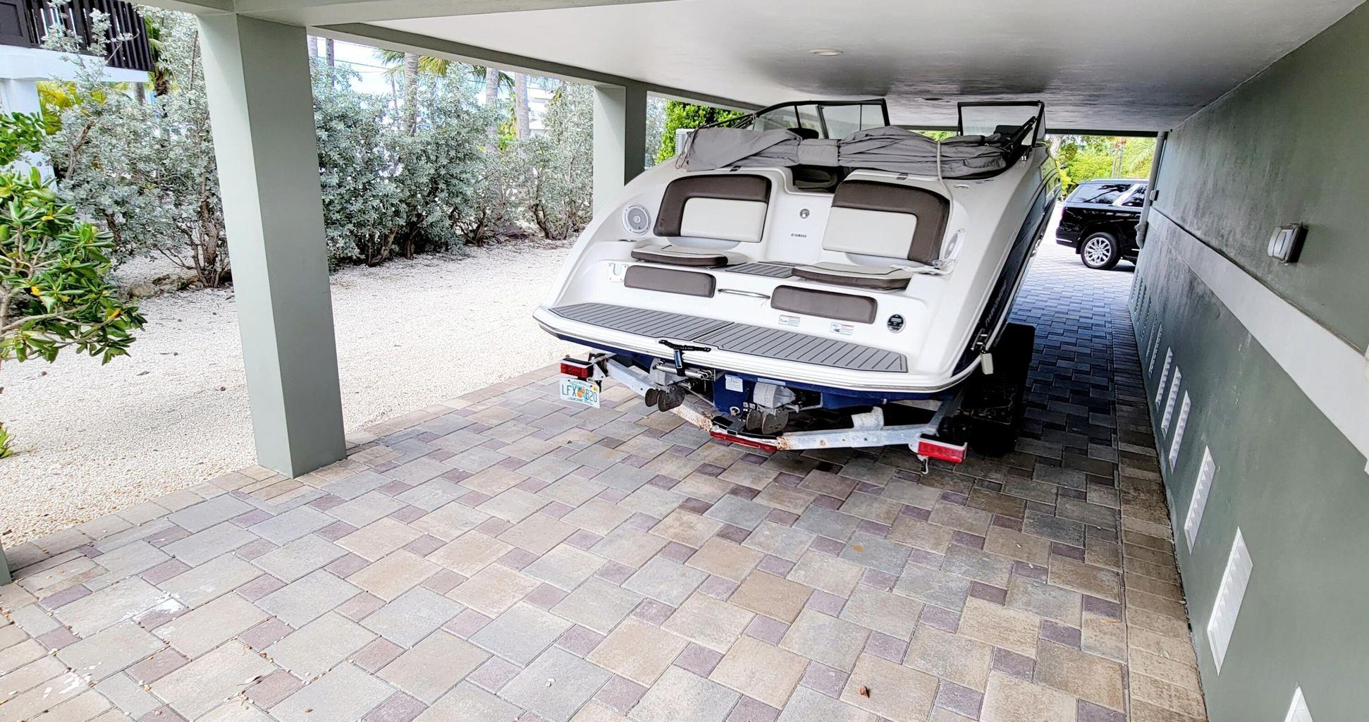 Stirrup Key - Residential