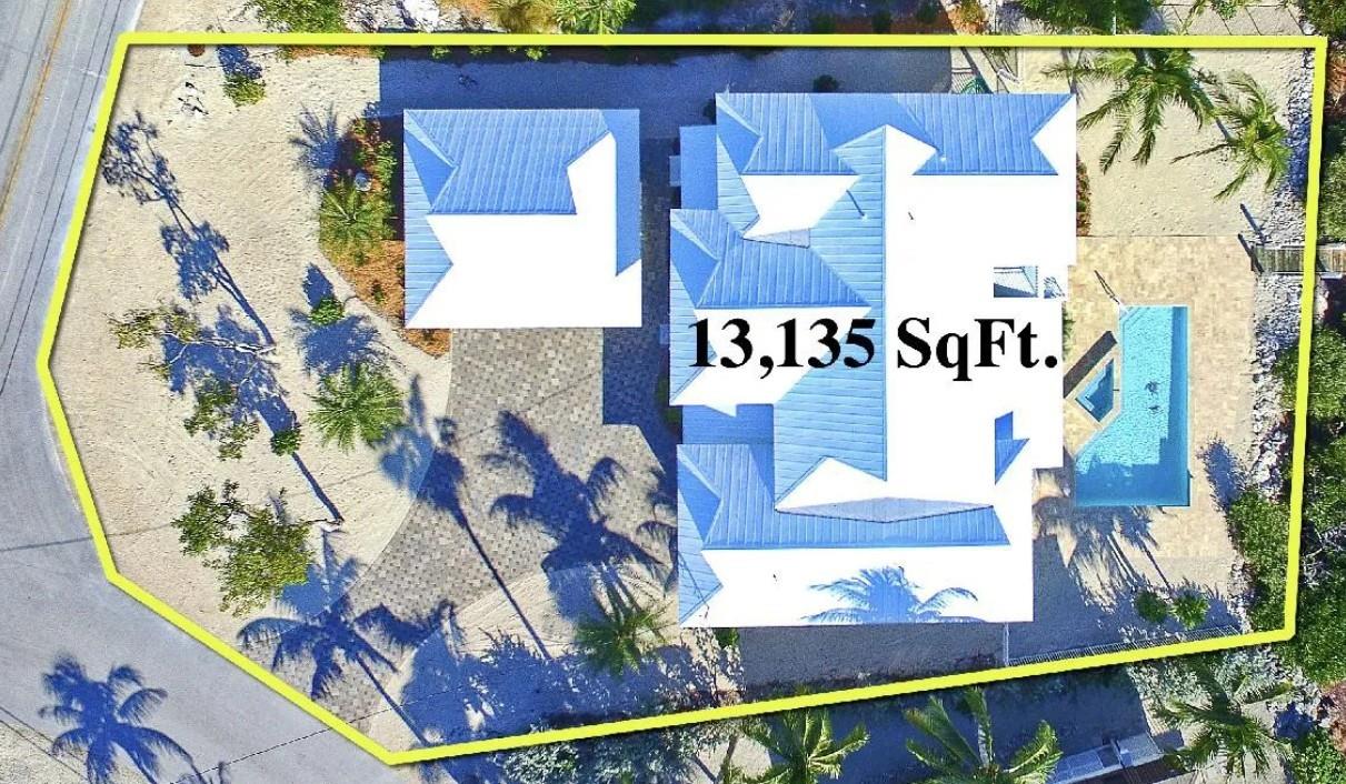 101 Windy Point Cir
