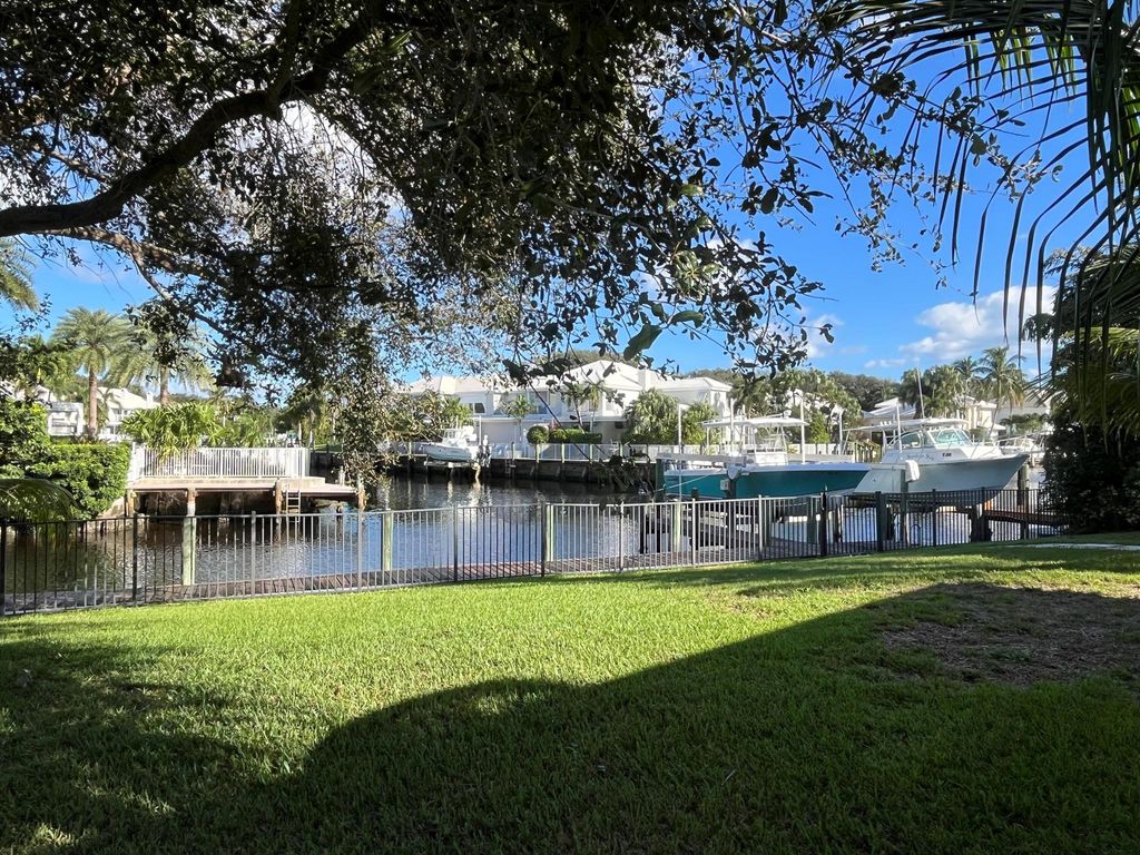 Photo of 14261 Leeward Way, Palm Beach Gardens, FL 33410 (MLS # R11031617)