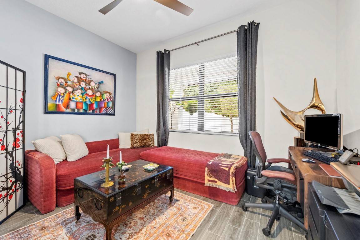 Whispering Oaks 183-173 B - Residential