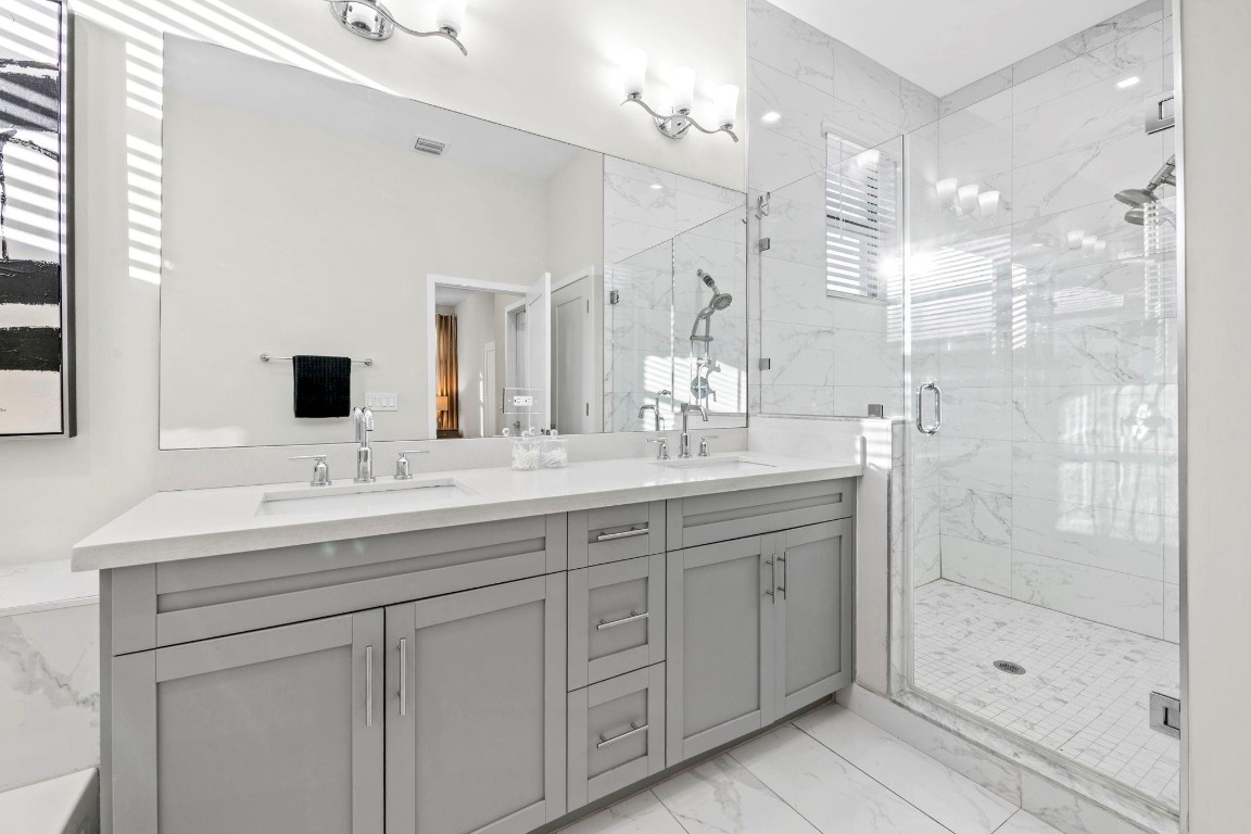 Whispering Oaks 183-173 B - Residential