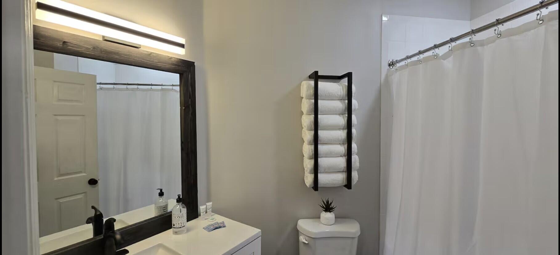 GOLF VILLAS II CONDOMINIU - Residential Lease