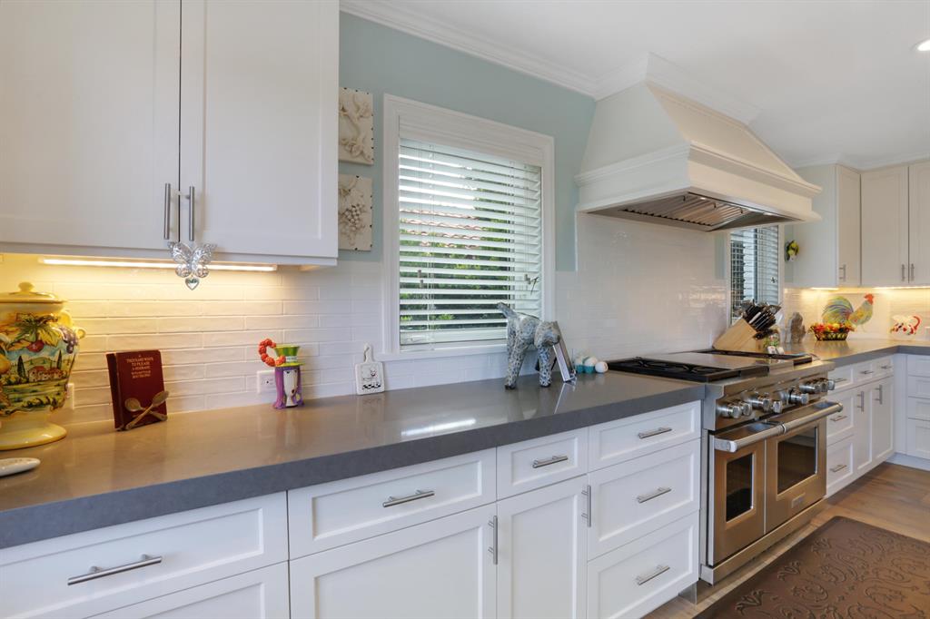 S/D OF 10-44-43, GOV LTS - Residential