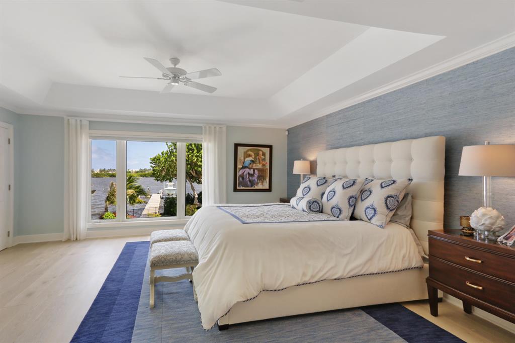 S/D OF 10-44-43, GOV LTS - Residential