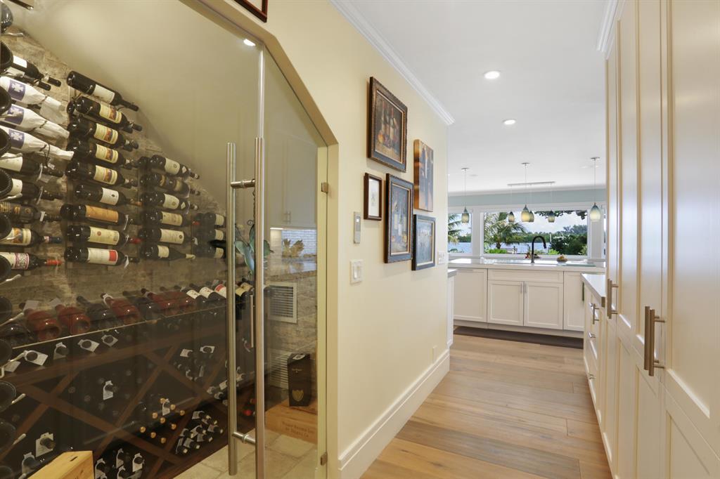 S/D OF 10-44-43, GOV LTS - Residential