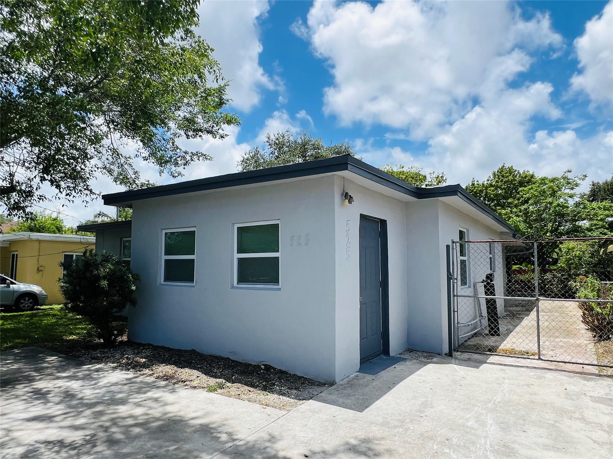525 NW 22nd Ave