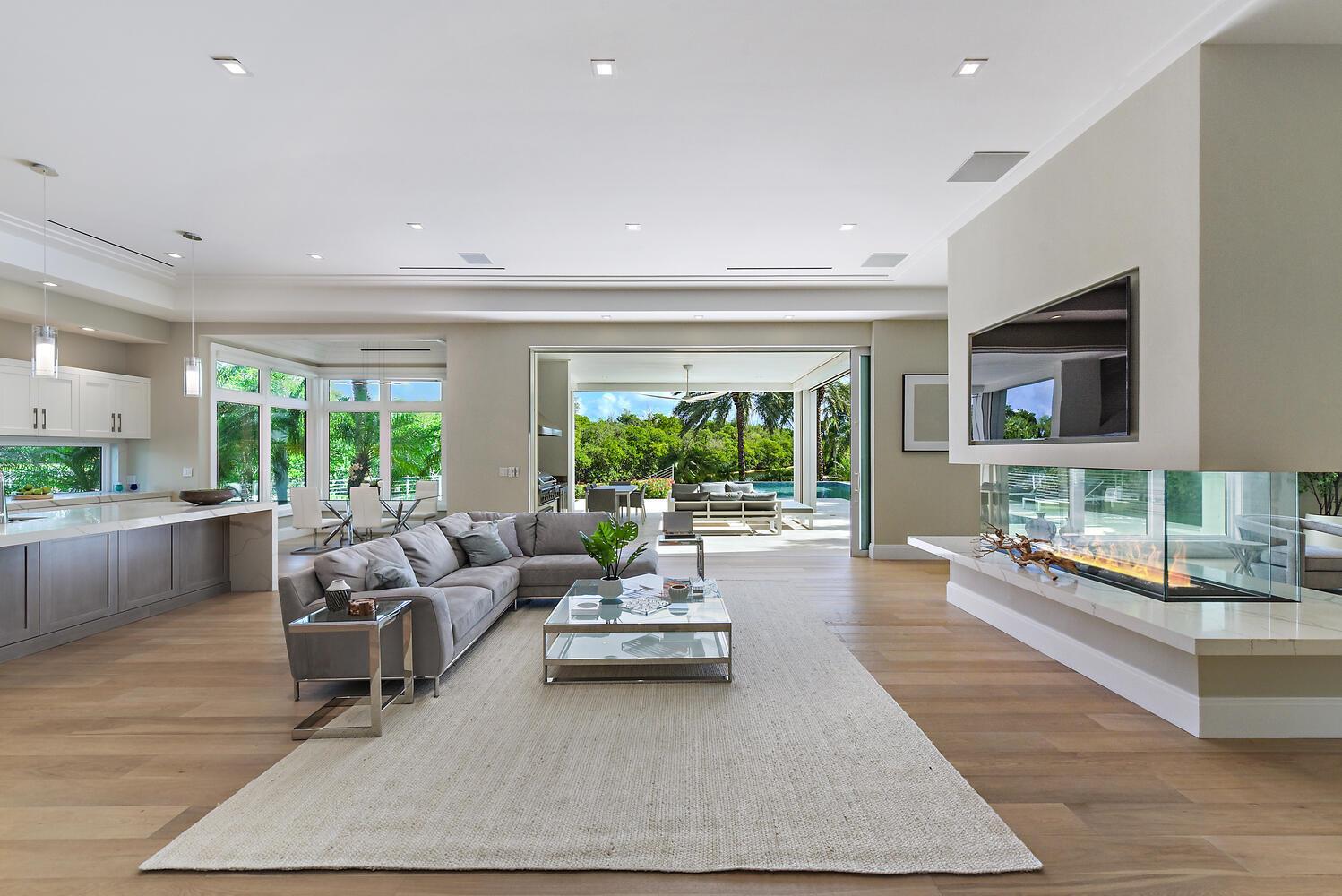 GOLDEN HARBOUR - Residential