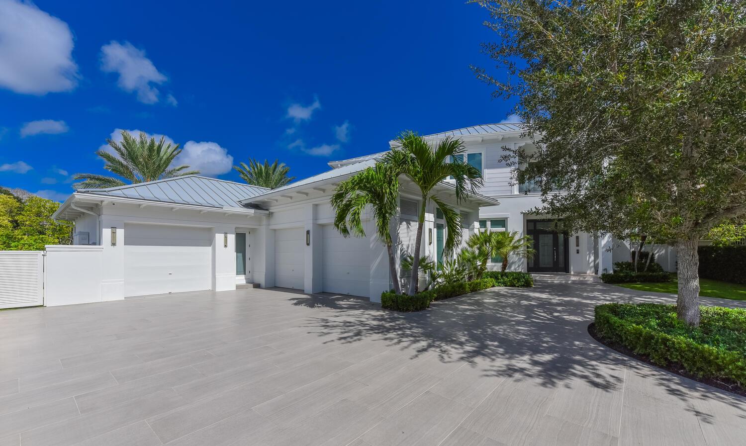 GOLDEN HARBOUR - Residential