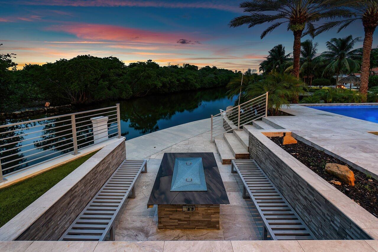 GOLDEN HARBOUR - Residential