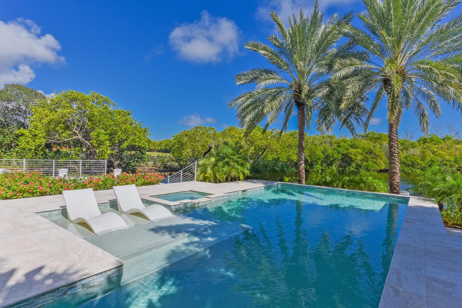 GOLDEN HARBOUR - Residential