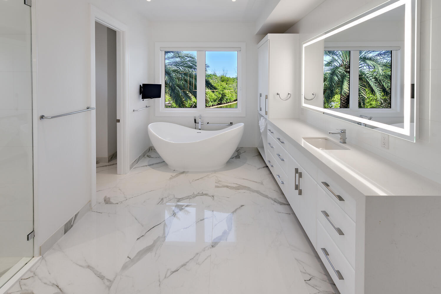 GOLDEN HARBOUR - Residential