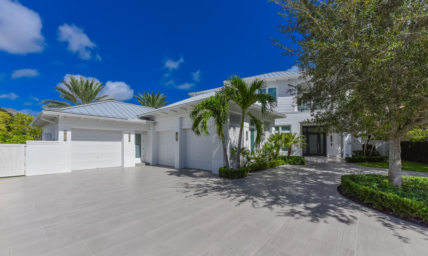 GOLDEN HARBOUR - Residential