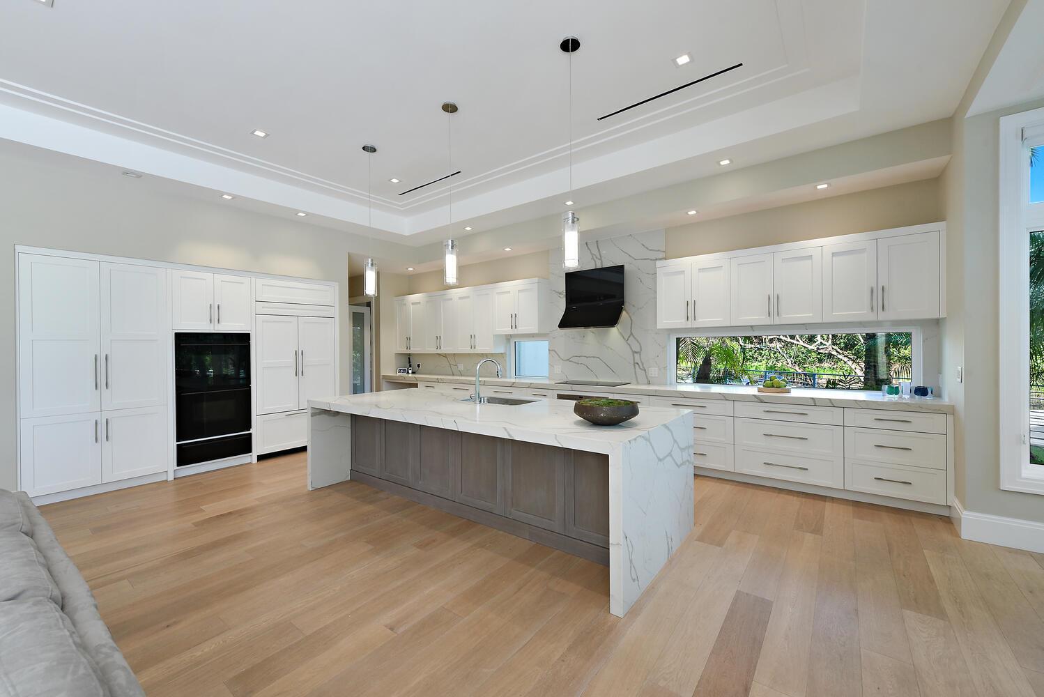 GOLDEN HARBOUR - Residential