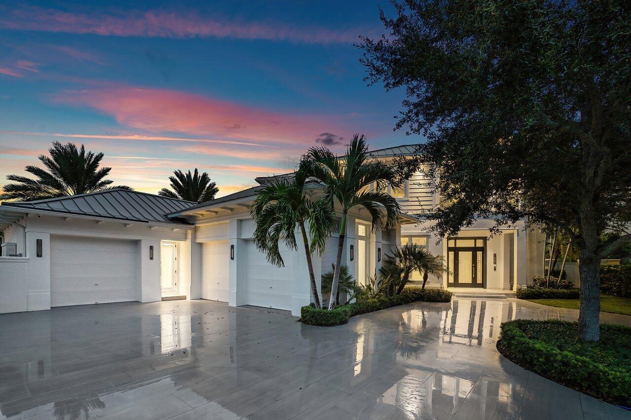 GOLDEN HARBOUR - Residential