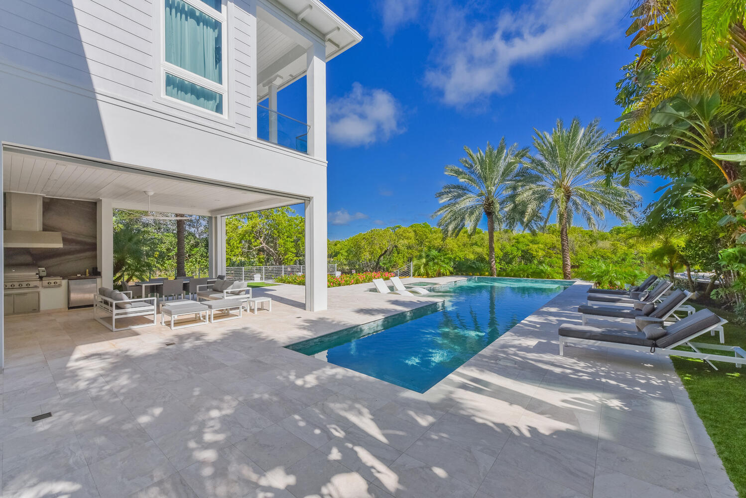 GOLDEN HARBOUR - Residential