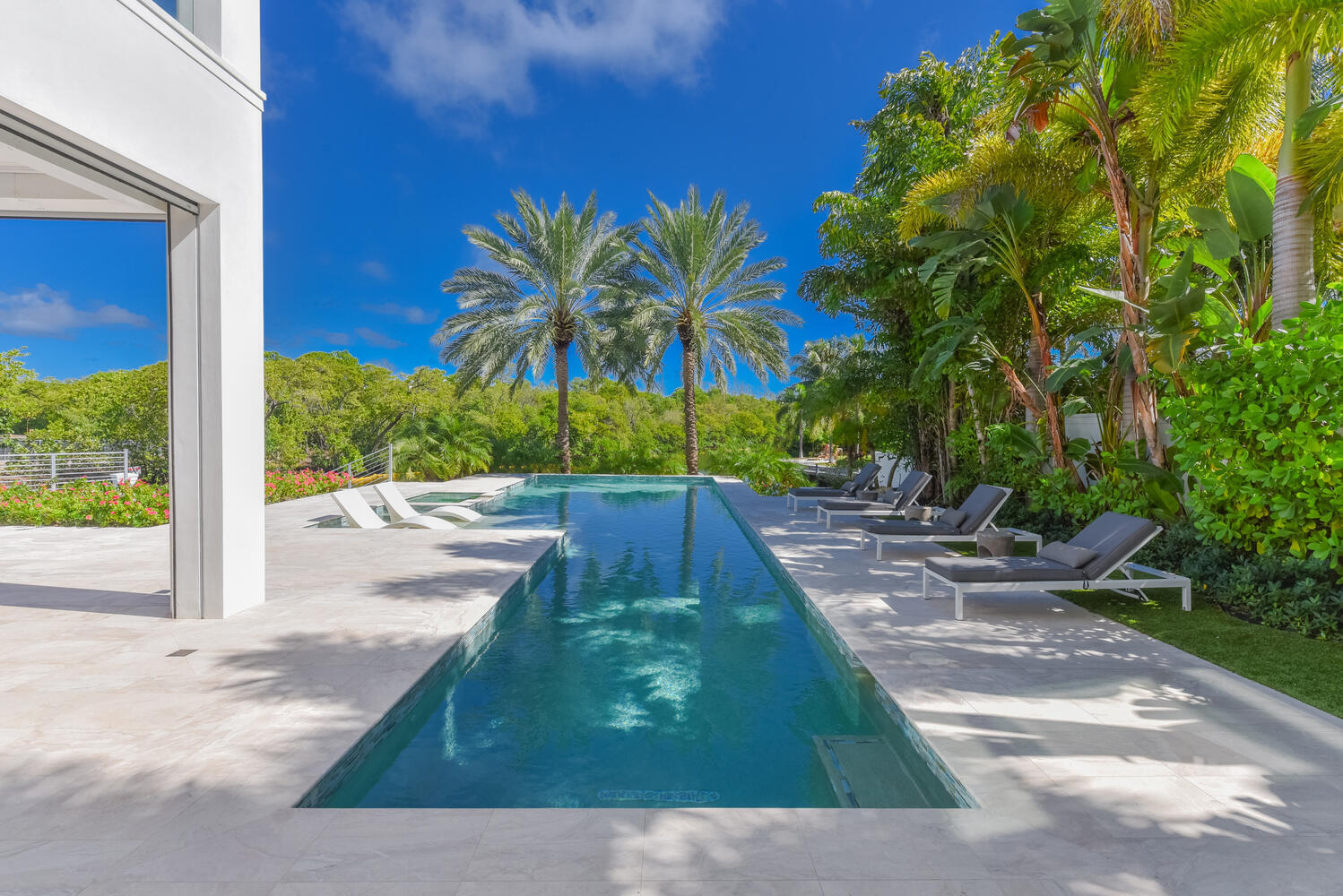 GOLDEN HARBOUR - Residential