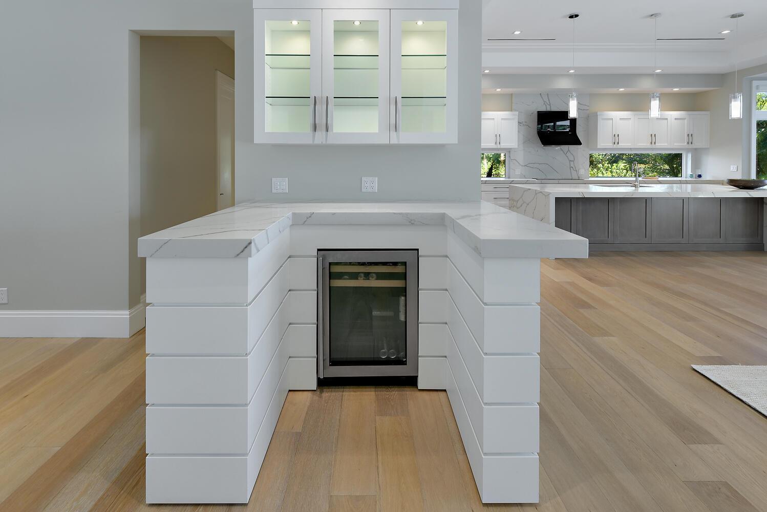 GOLDEN HARBOUR - Residential