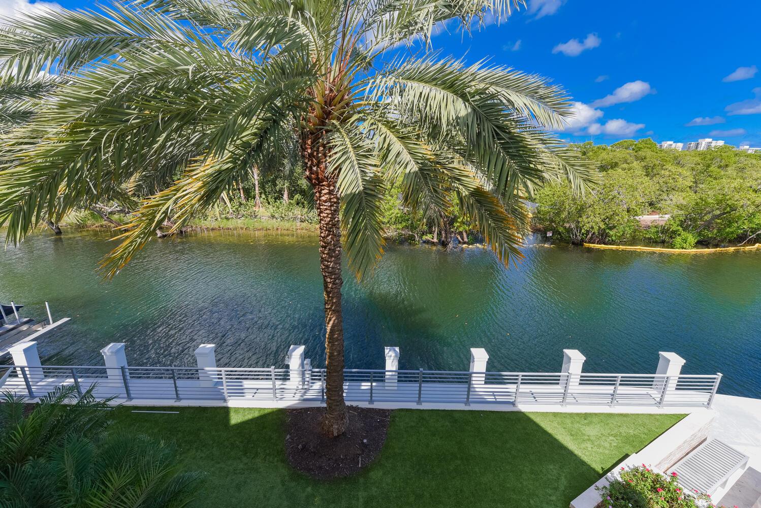 GOLDEN HARBOUR - Residential