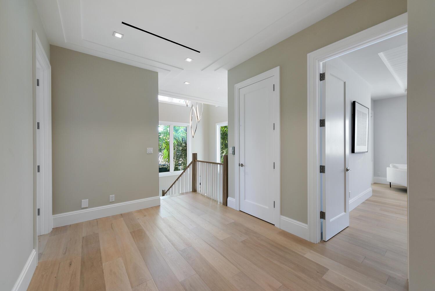 GOLDEN HARBOUR - Residential