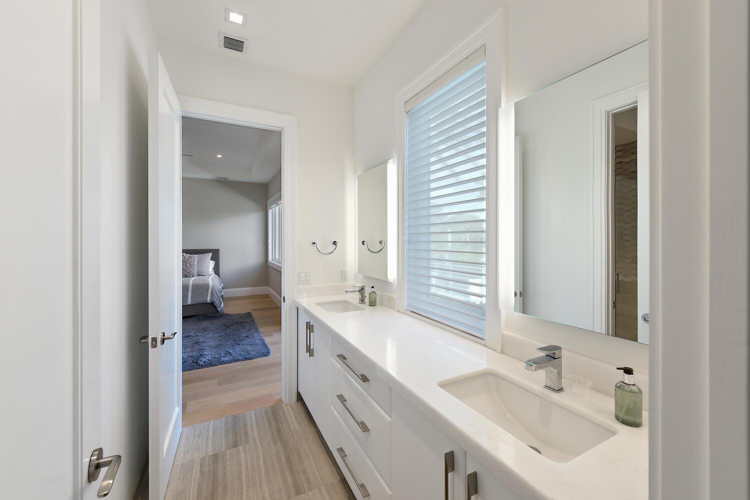 GOLDEN HARBOUR - Residential