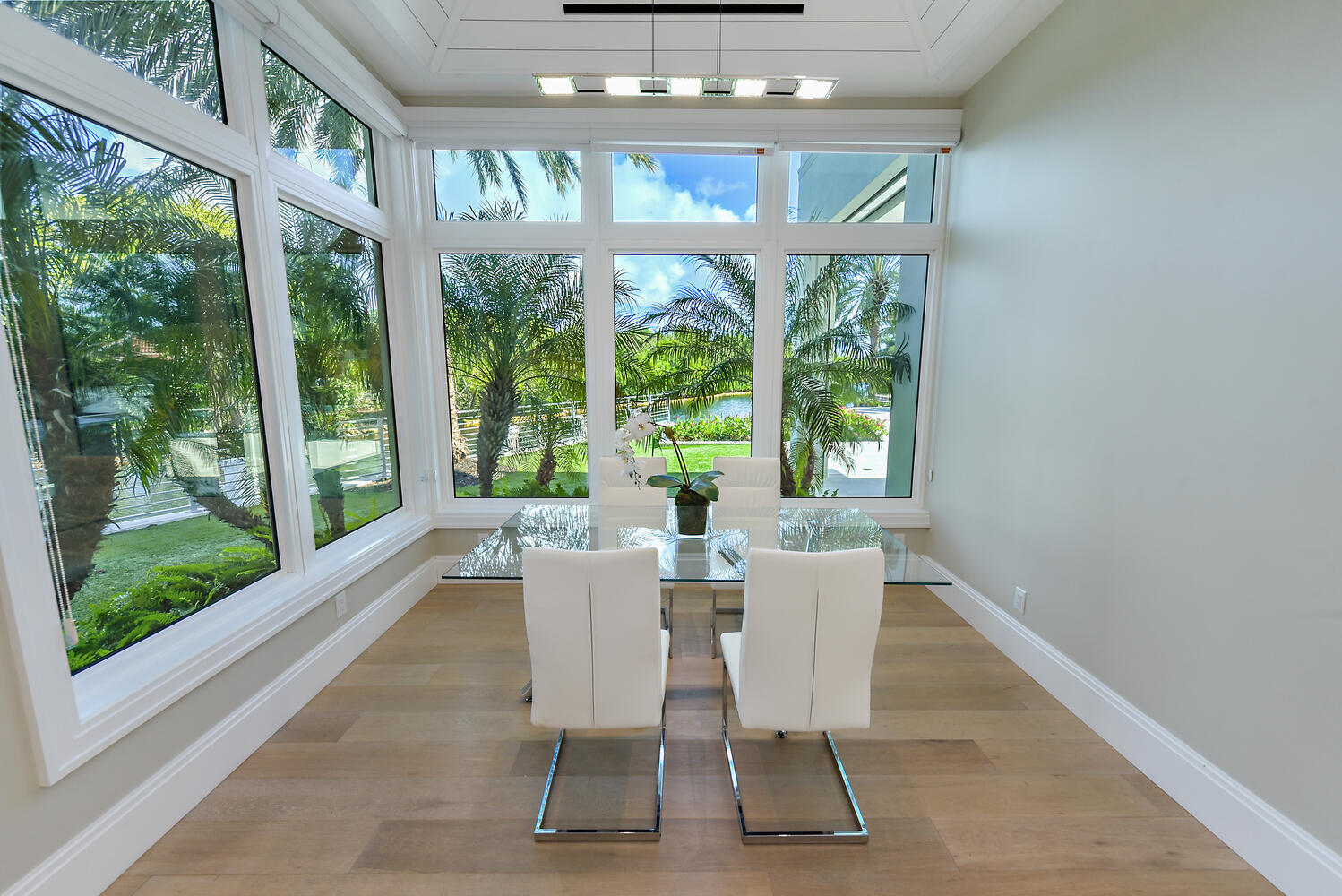 GOLDEN HARBOUR - Residential