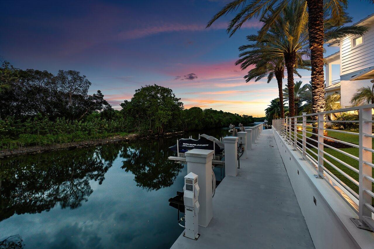 GOLDEN HARBOUR - Residential