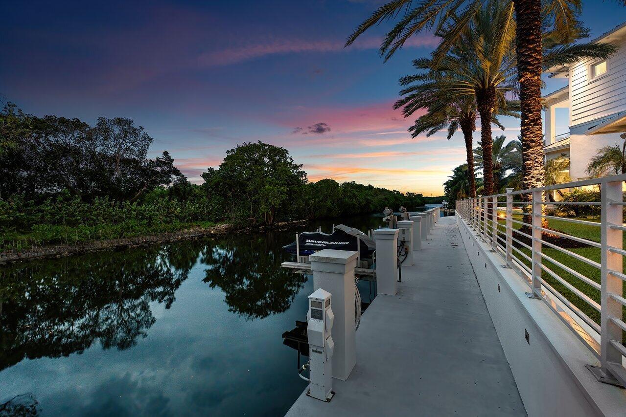 GOLDEN HARBOUR - Residential