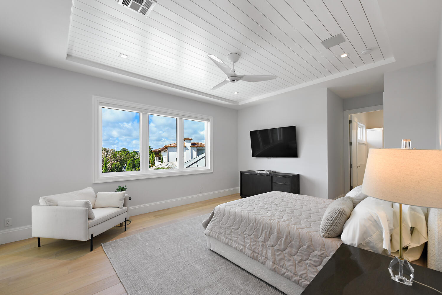 GOLDEN HARBOUR - Residential