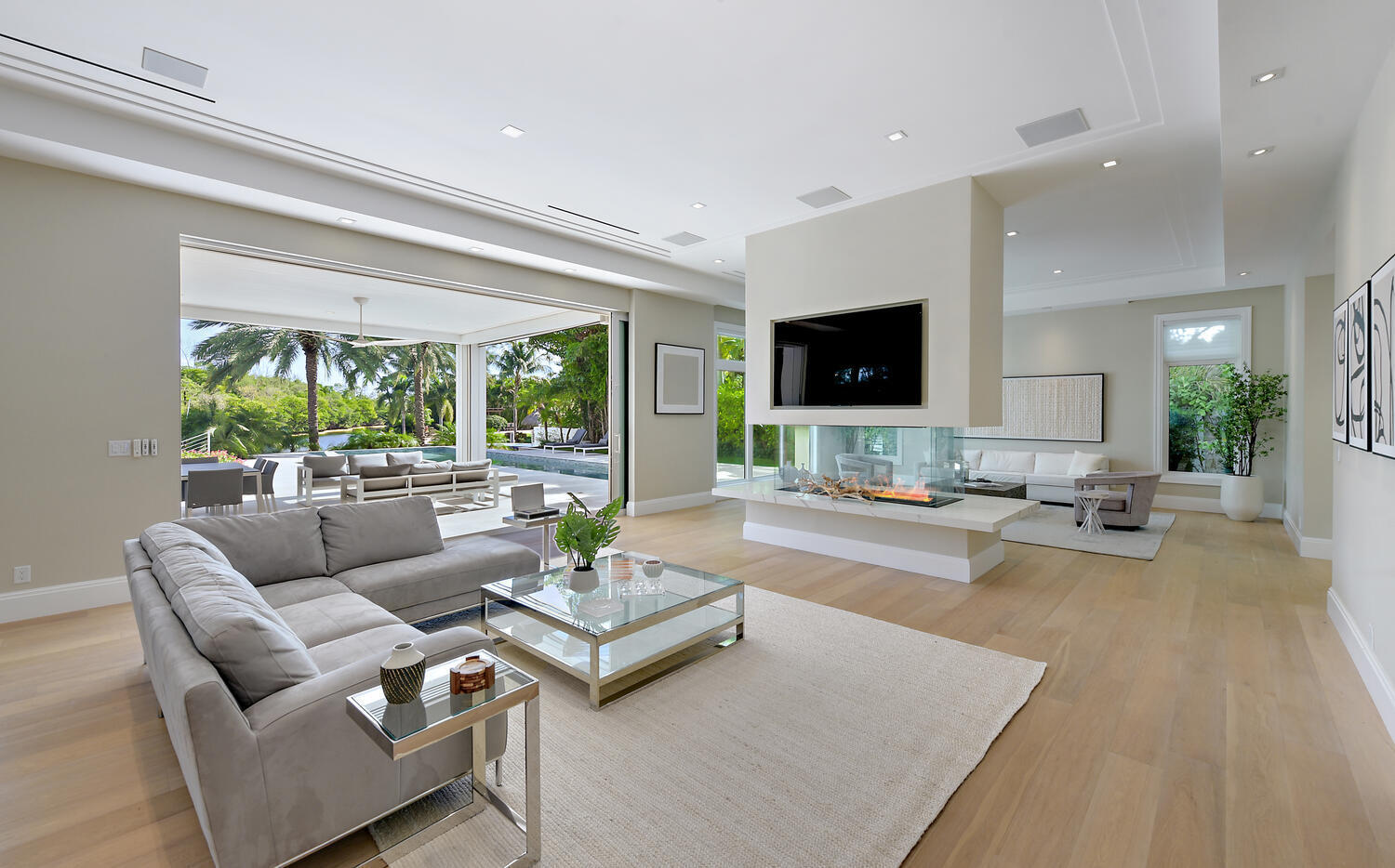 GOLDEN HARBOUR - Residential