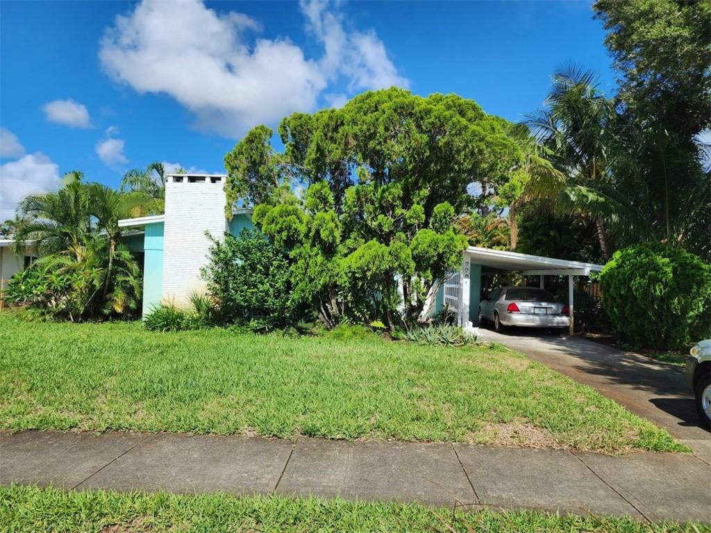 Photo of 2291 SW 34th Ter, Fort Lauderdale, FL 33312 (MLS # F10385308)