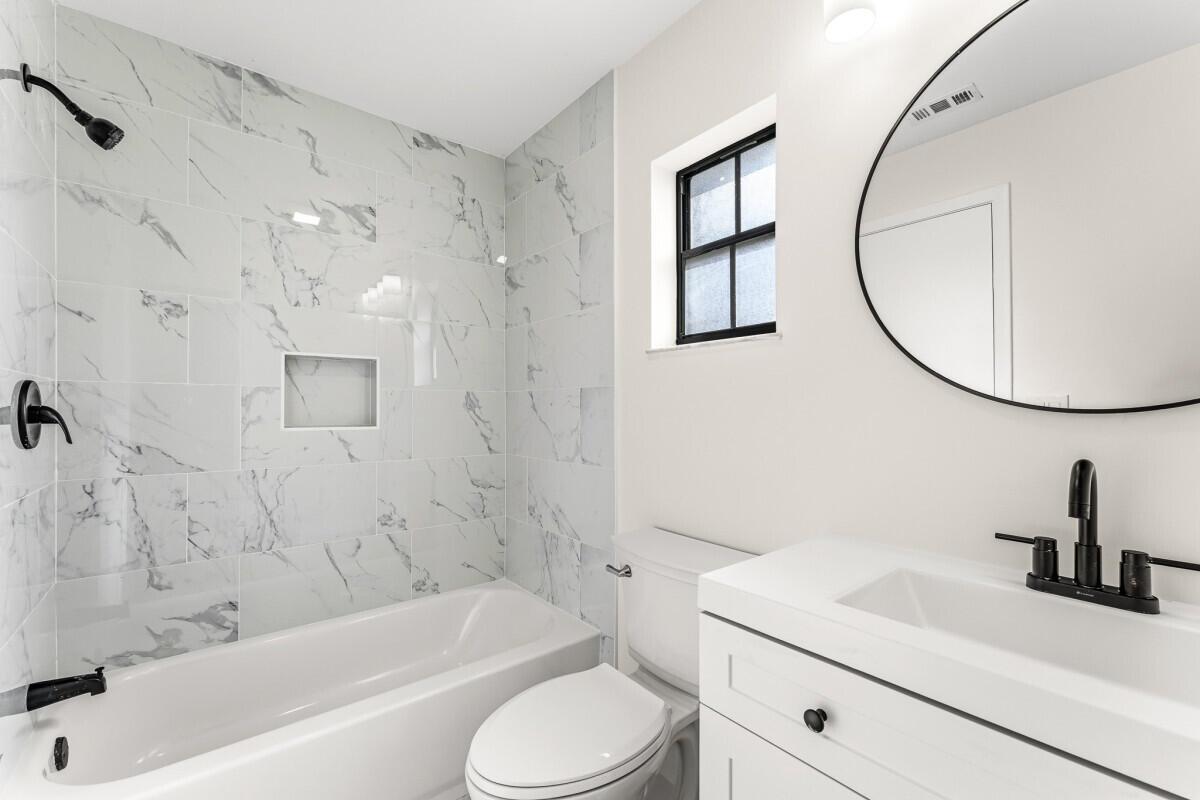 HOLIDAY PINES SUBDIVISION - Residential