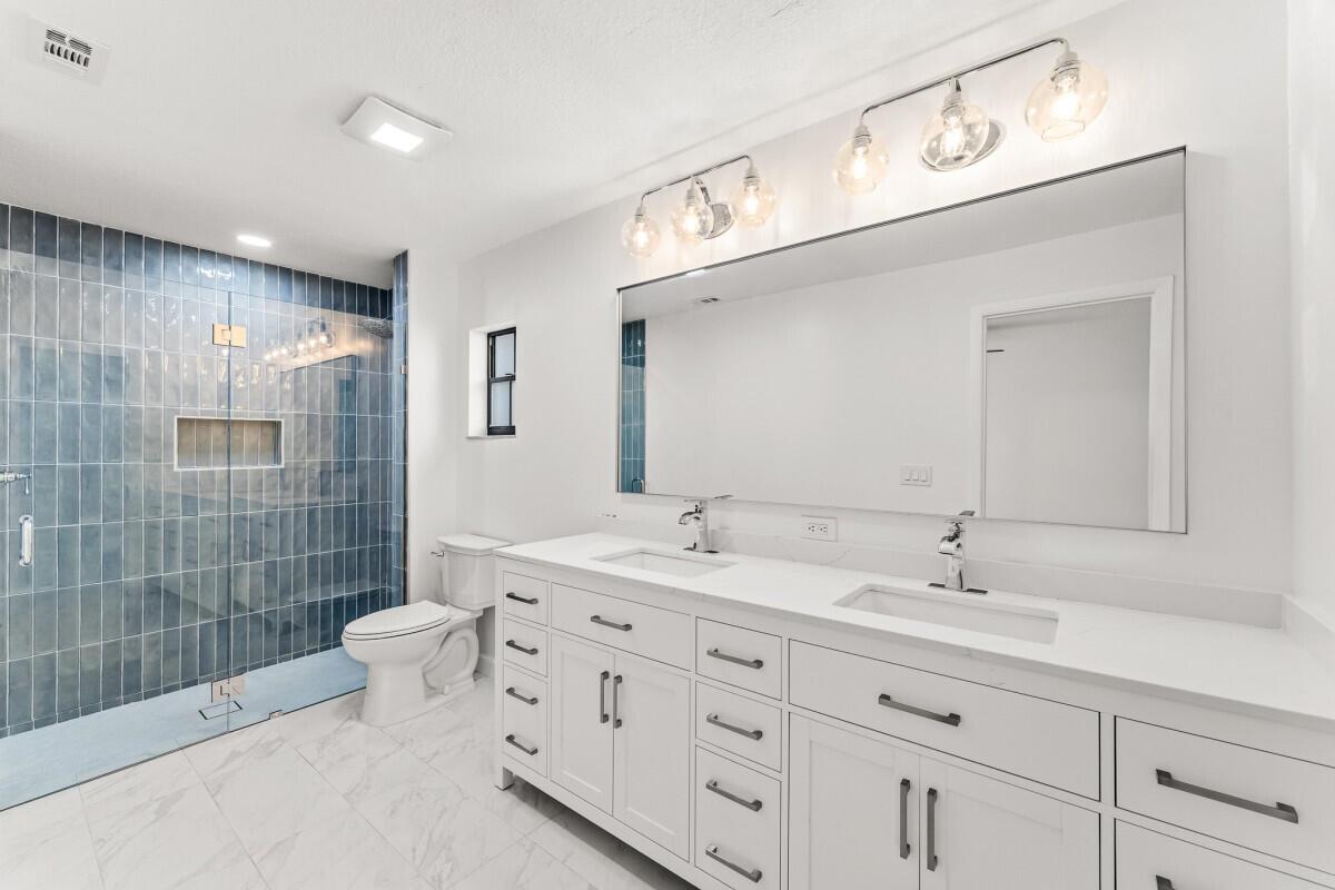 HOLIDAY PINES SUBDIVISION - Residential