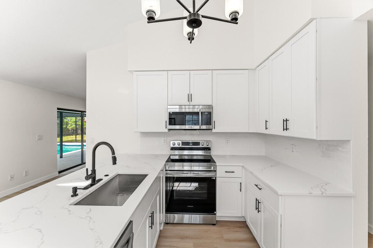 HOLIDAY PINES SUBDIVISION - Residential