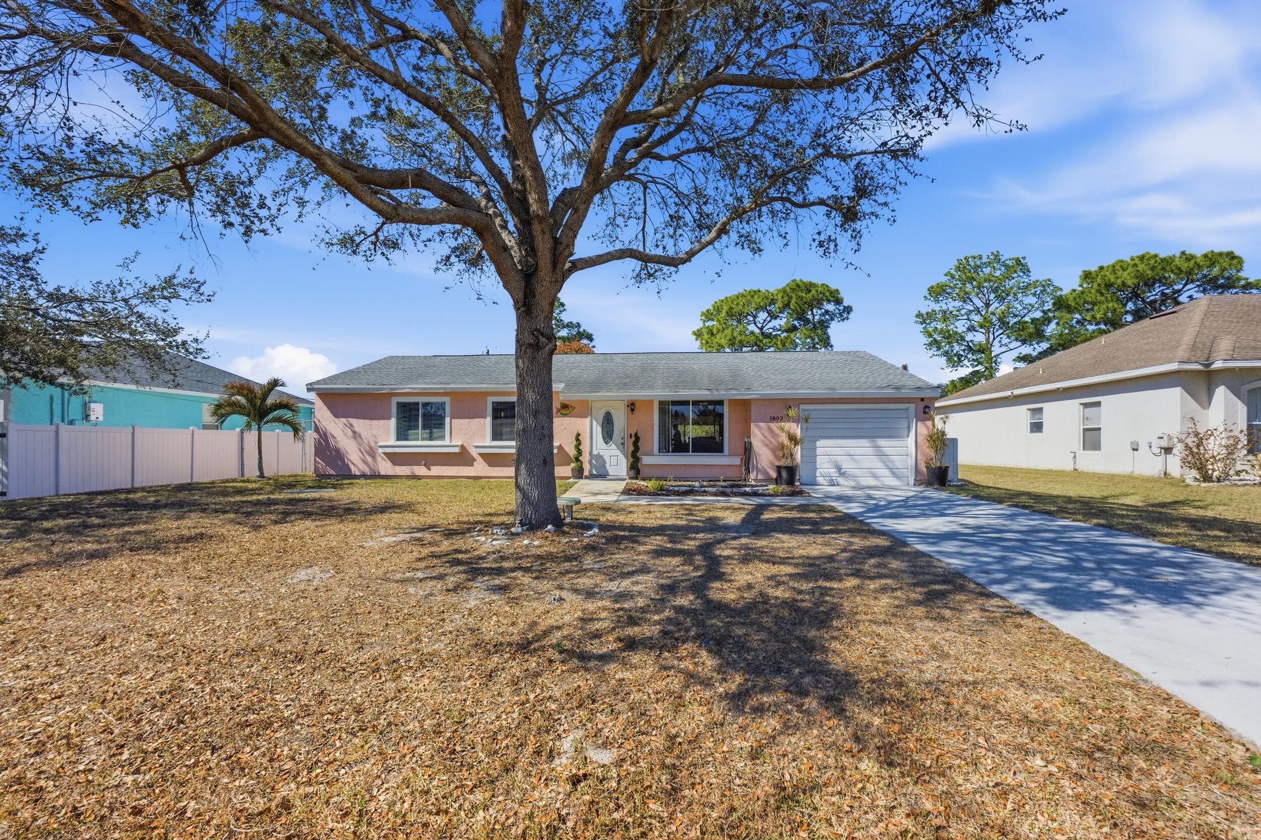 PORT ST LUCIE SECTION 13 - Residential