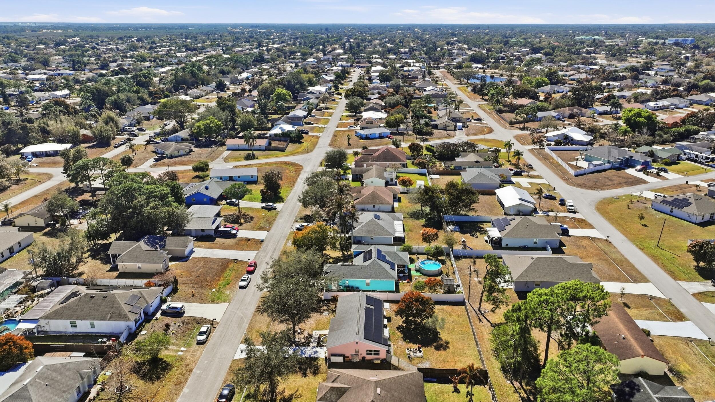 PORT ST LUCIE SECTION 13 - Residential