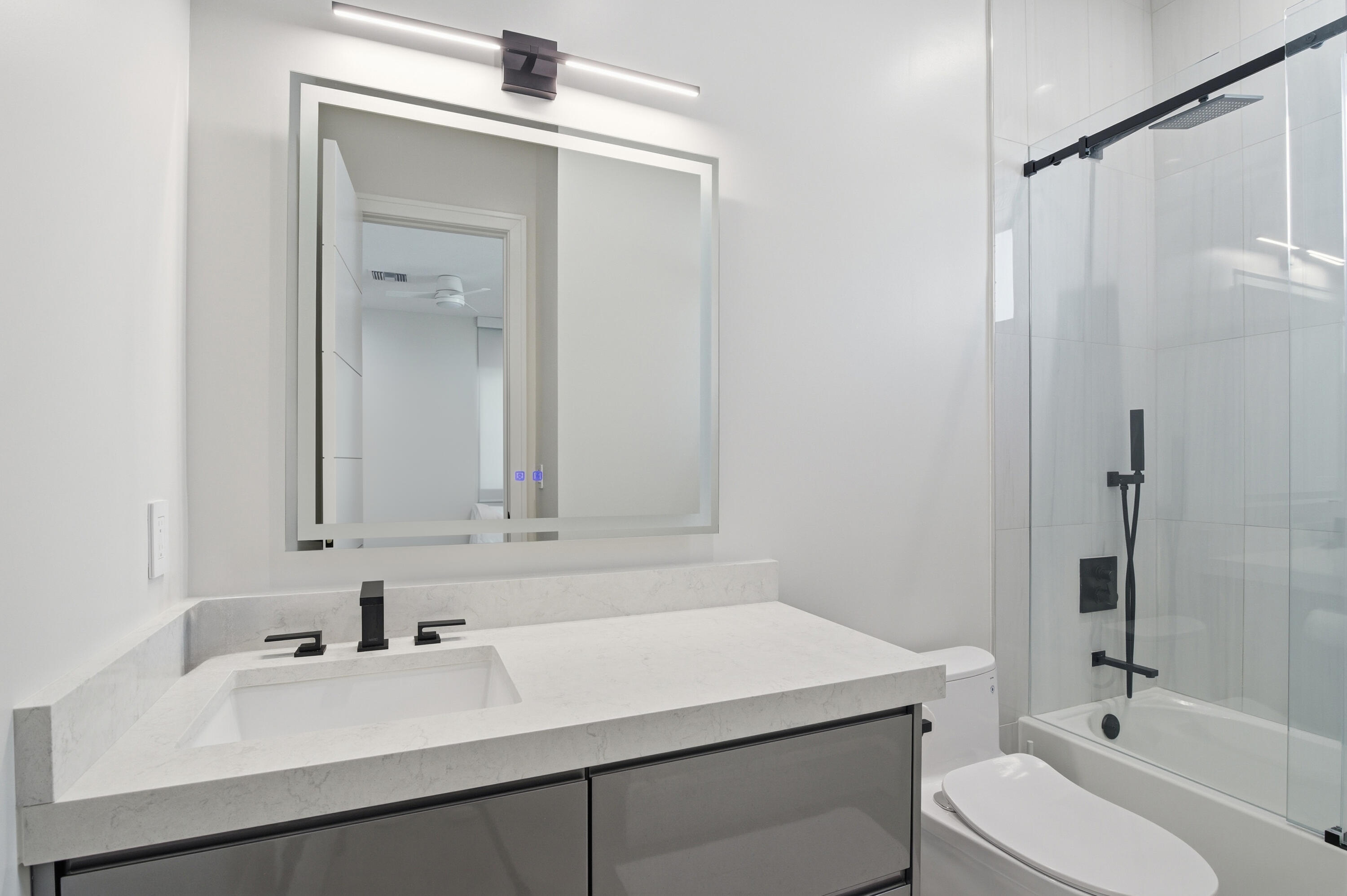 MEDALIST CLUB - Residential