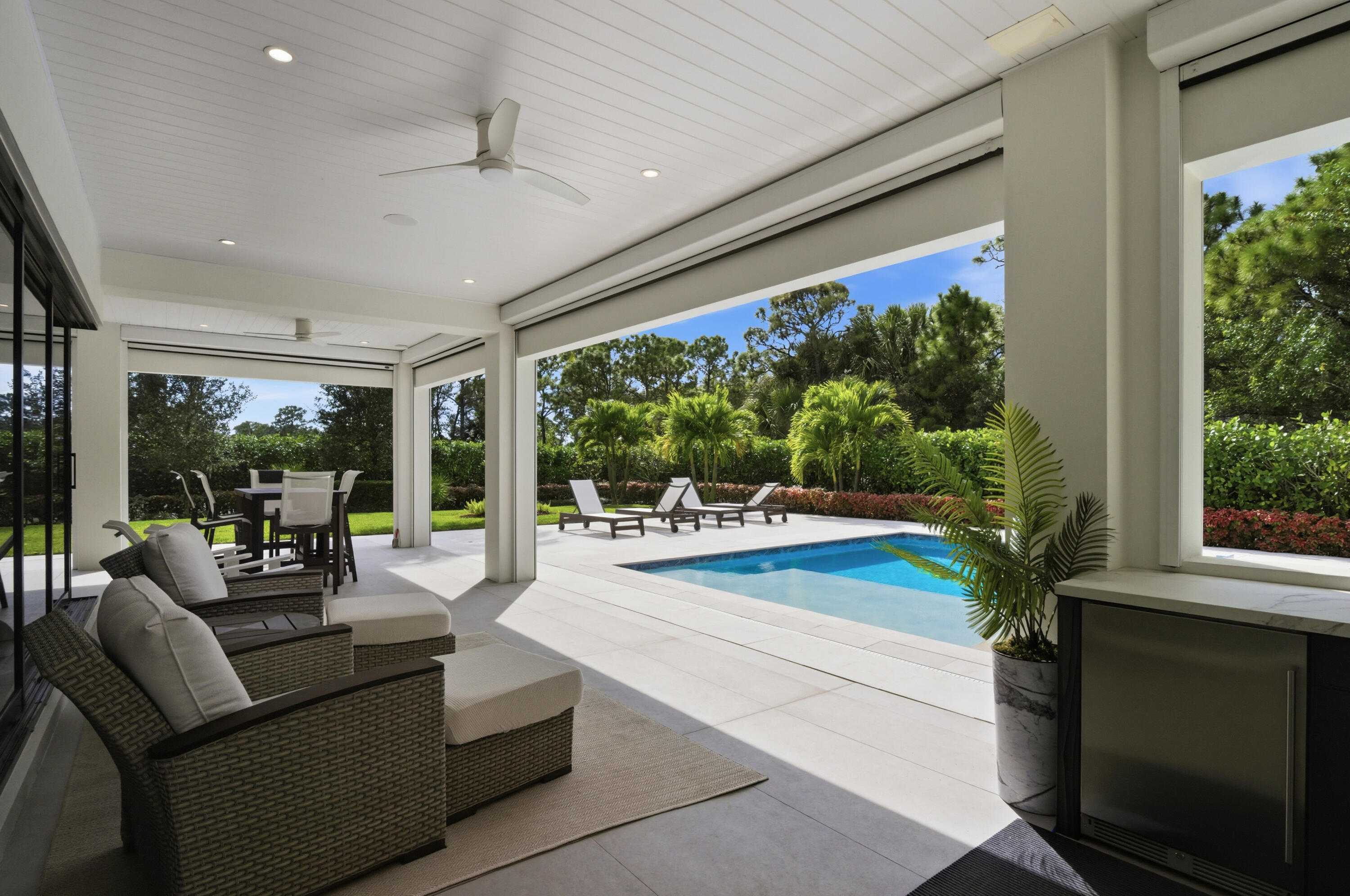 MEDALIST CLUB - Residential