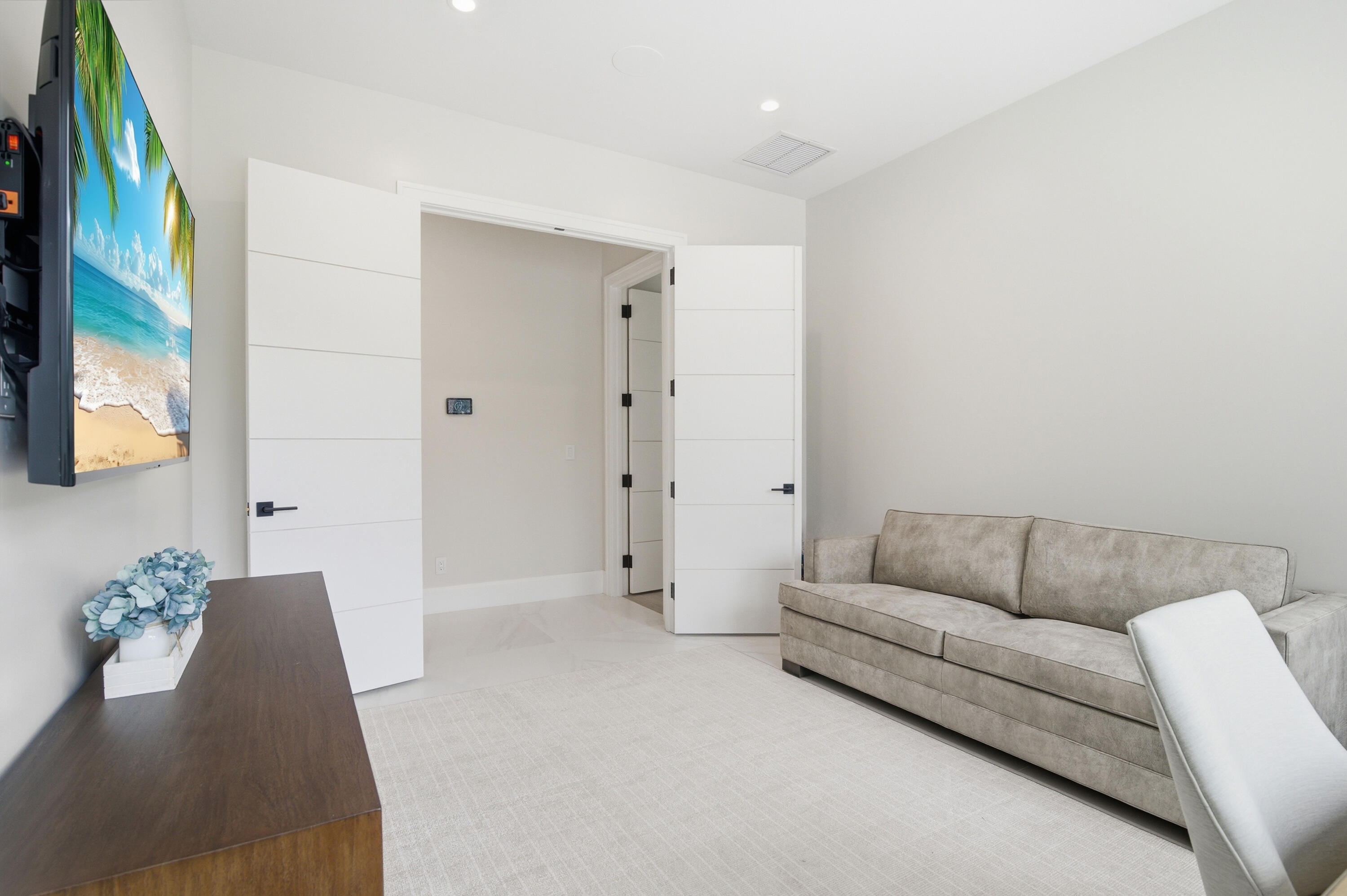 MEDALIST CLUB - Residential