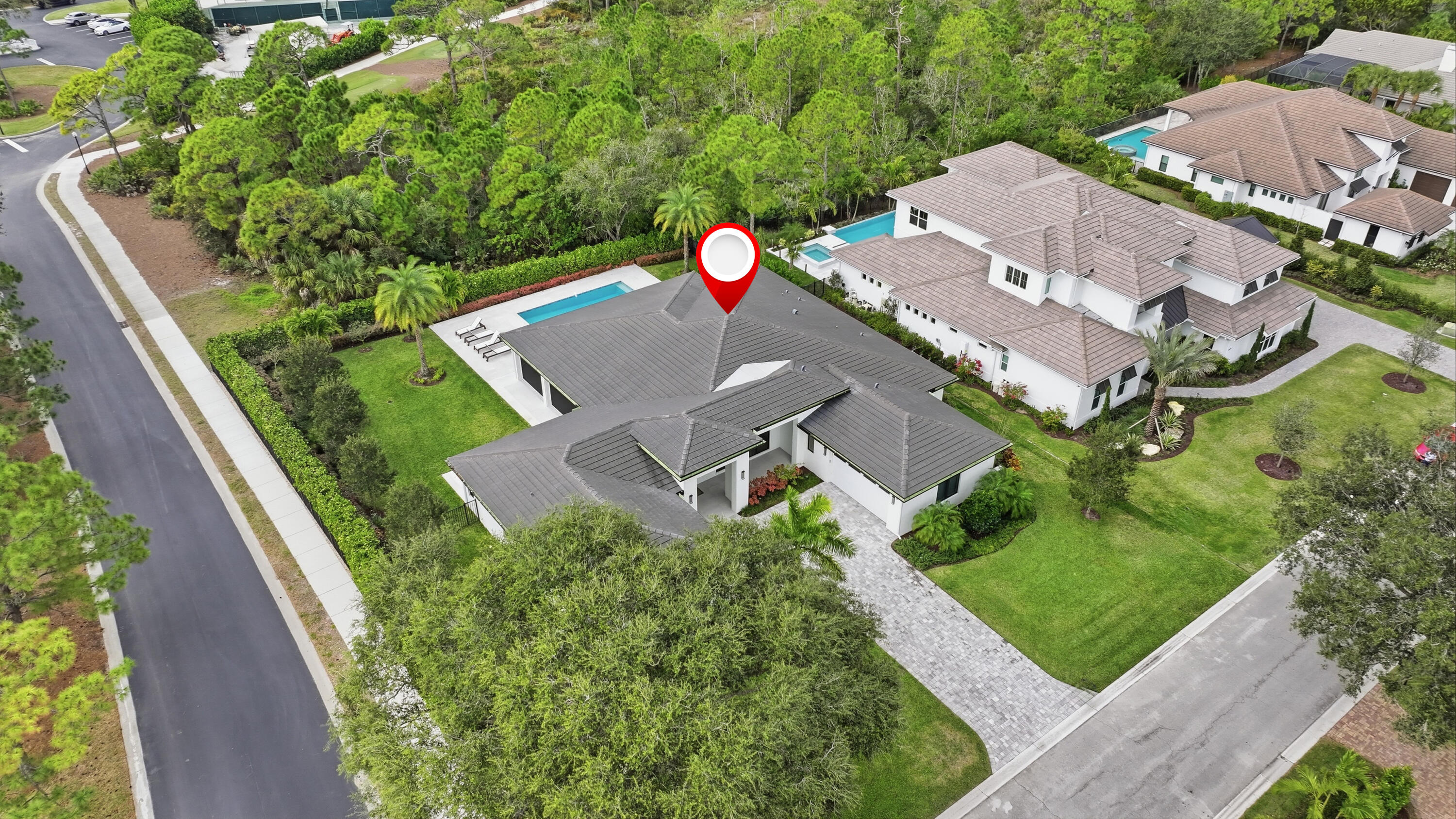 MEDALIST CLUB - Residential