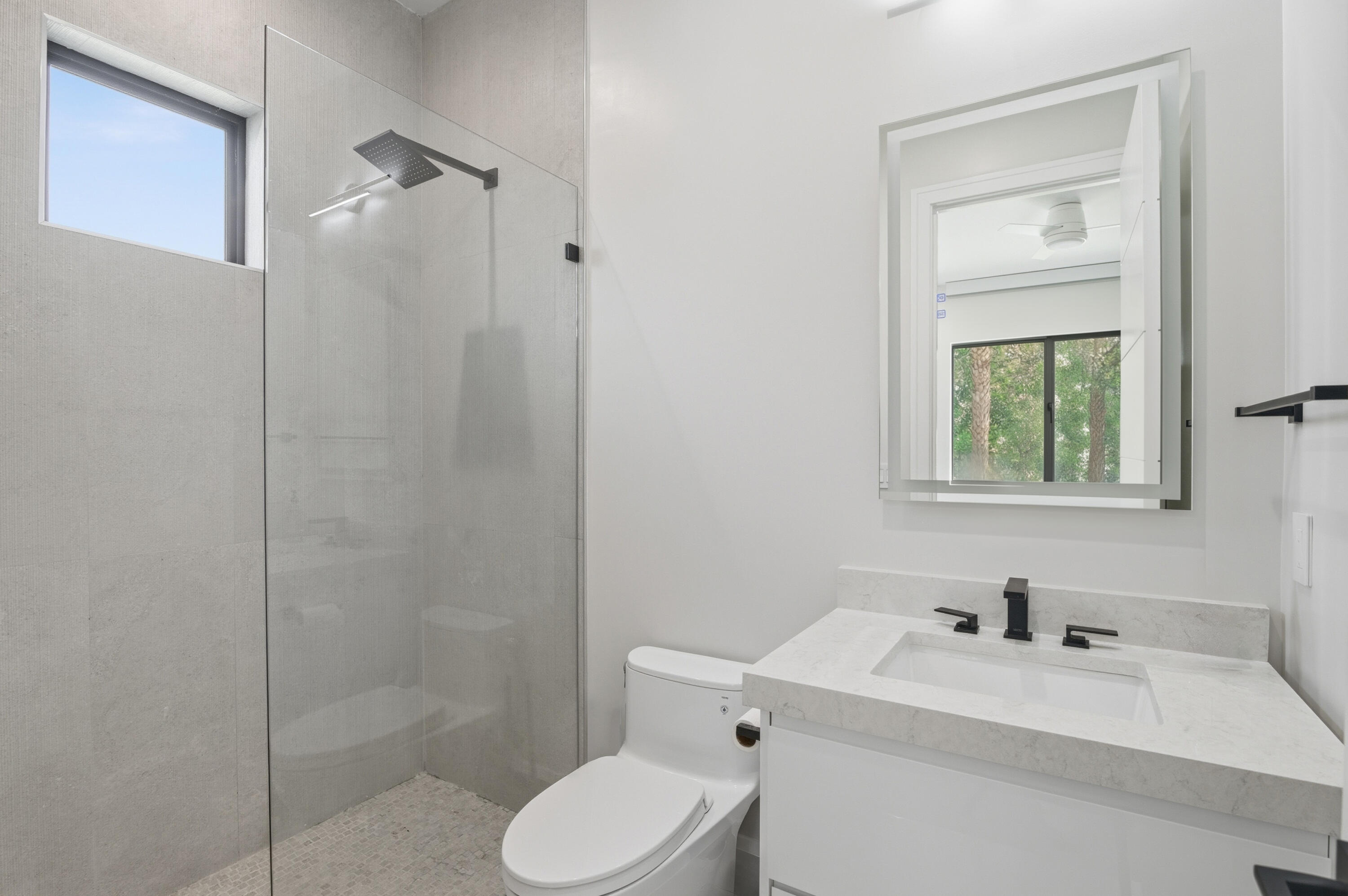 MEDALIST CLUB - Residential