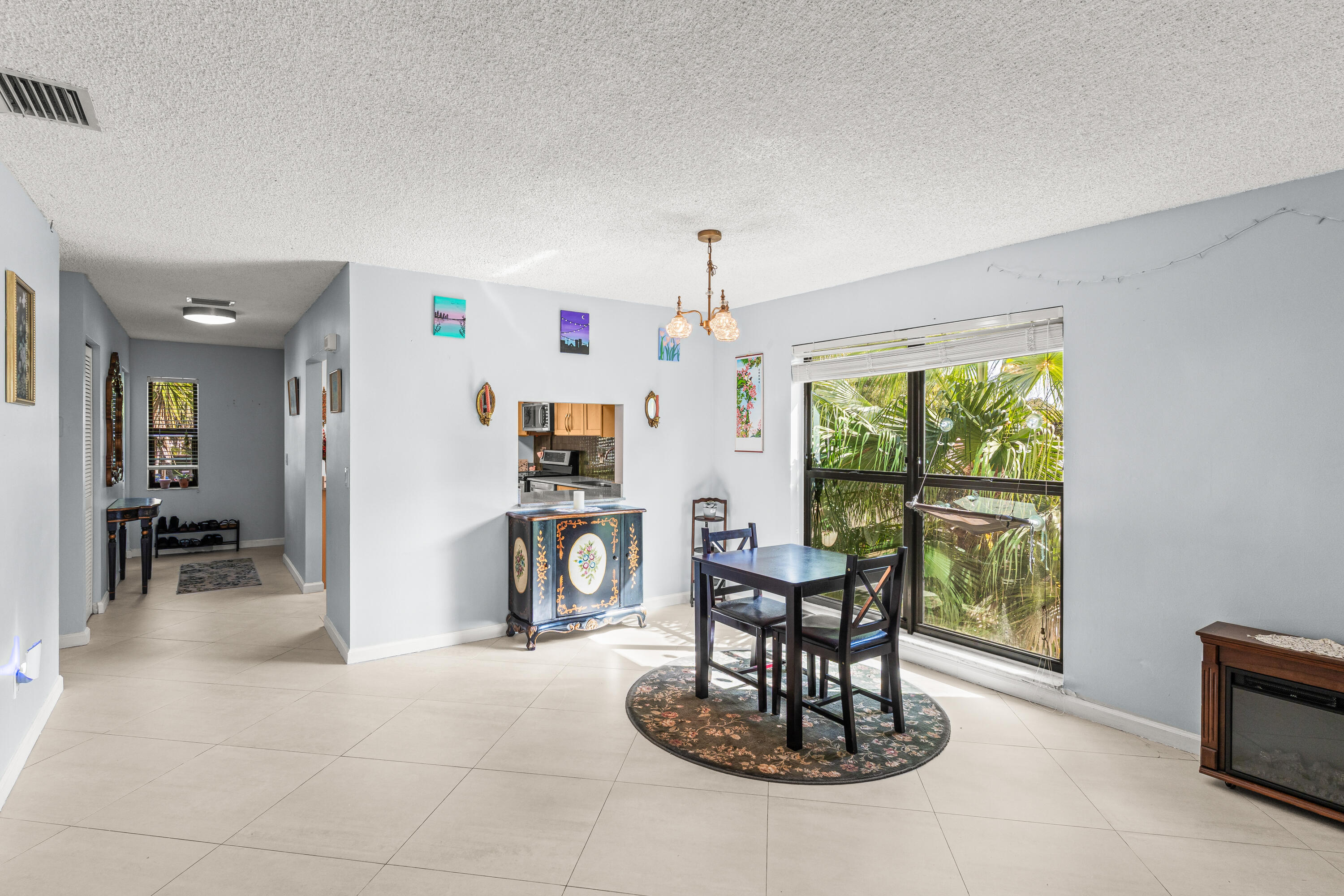 21766 Cypress Drive 20b, Boca Raton, FL, 33433/$325,000 4 21766 Cypress Drive 20b