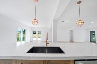 FLORANADA RIDGE SEC - Residential